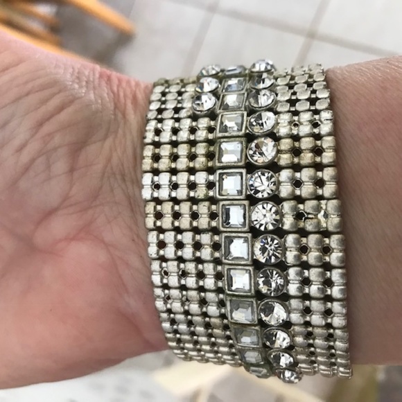 Jewelry - Silver Matte Color Stretch Bracelet Crystals VTG